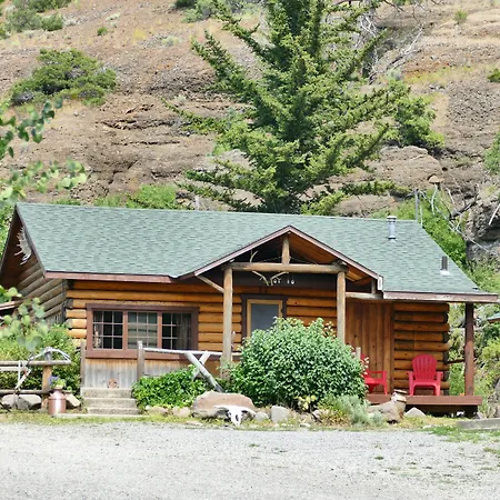 Creekside Lodge At Yellowstone
